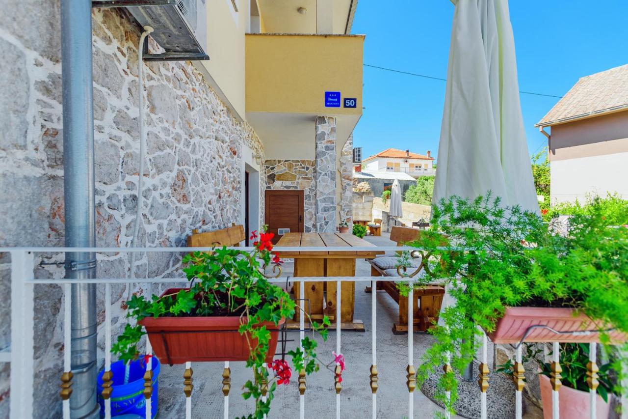 Apartment Stone House On The Batalaza -
