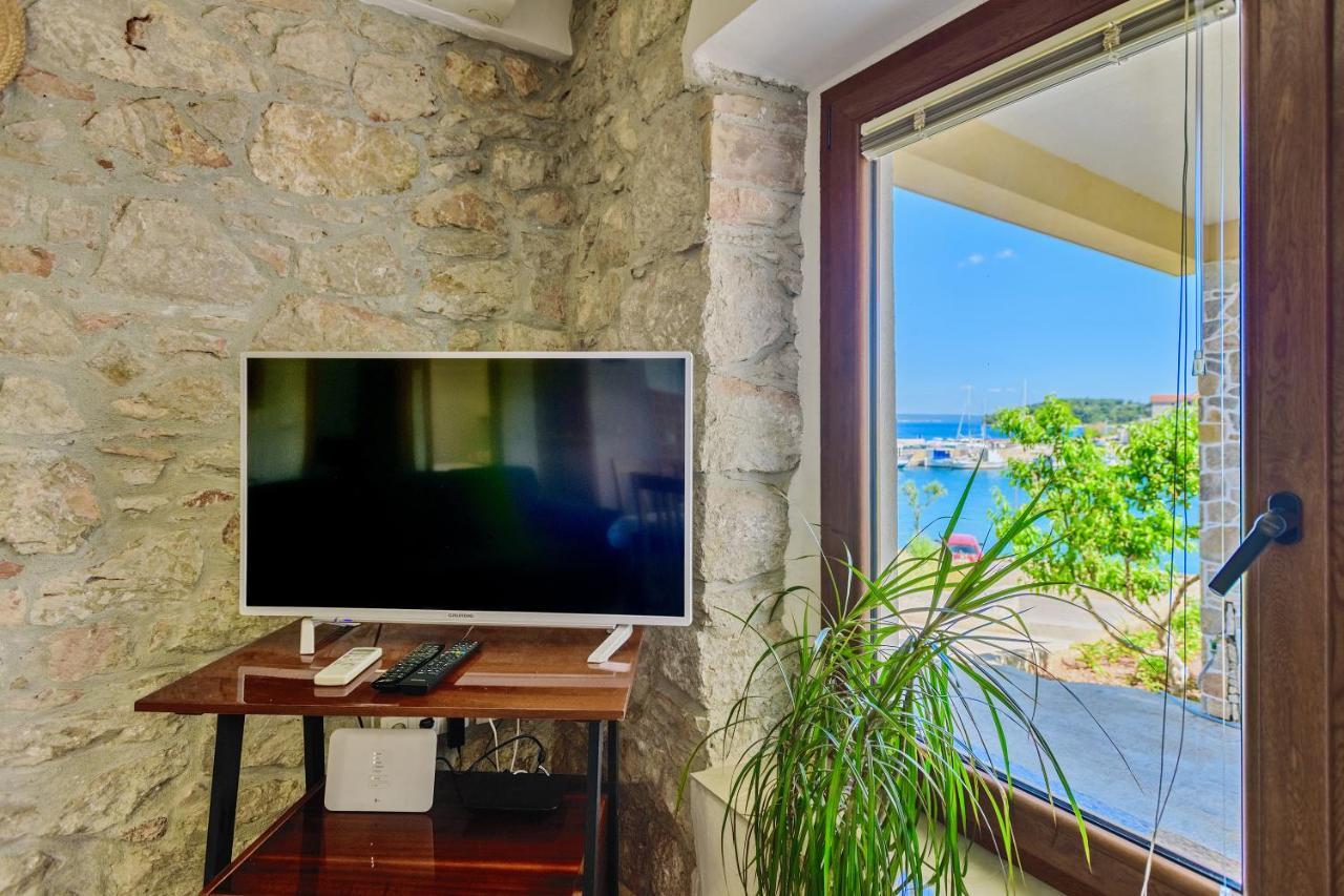 Stone House On The Batalaza - Apartment