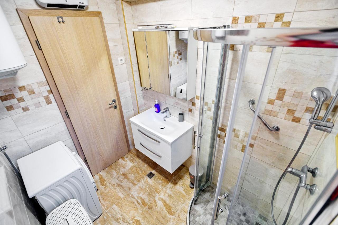 Stone House On The Batalaza - Apartment Kali